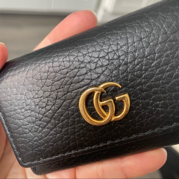 Authentic GUCCI Key Holder - Picture 4 of 10